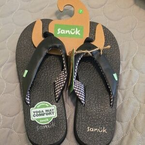 Sanuk Black Flip Flop Sandals with Gingham Thong